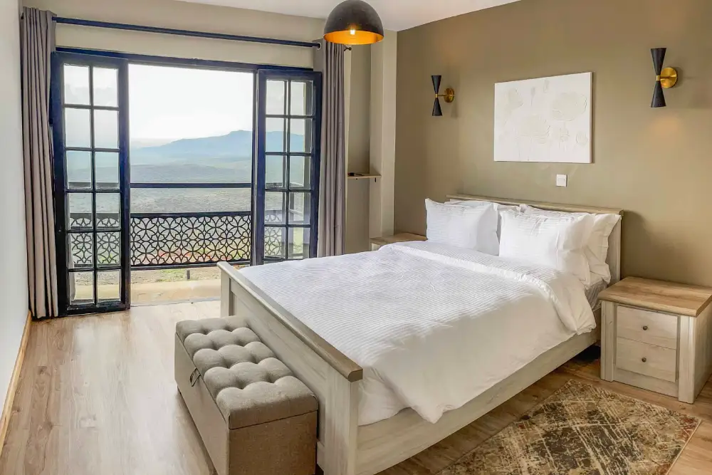 Your Host Property Image Tulia Views bedroom